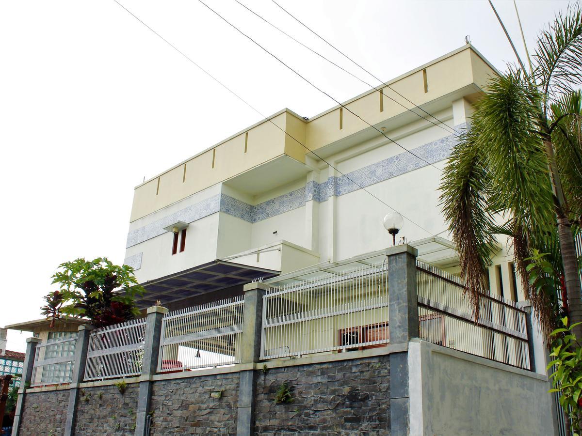 Zen Rooms Cassa Dua Pasteur Bandung Luaran gambar