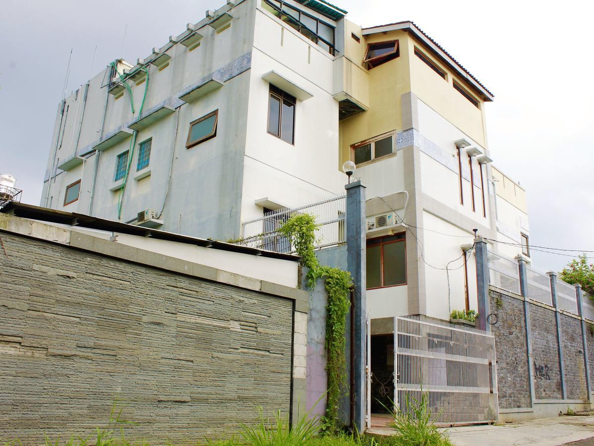 Zen Rooms Cassa Dua Pasteur Bandung Luaran gambar